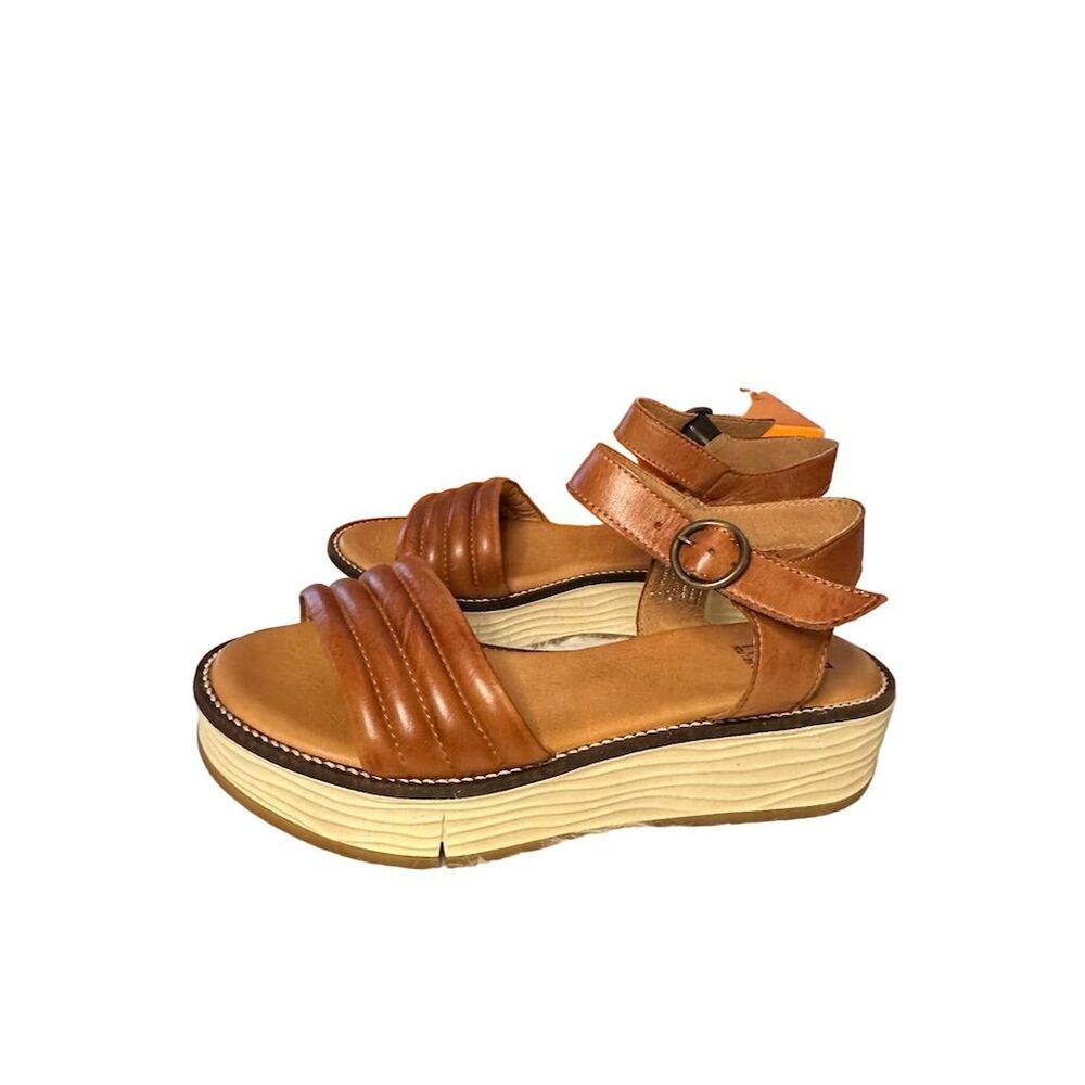 Miz Mooz Women's Valentine Sandals in Brandy Colored Leather Size 40 New in Box